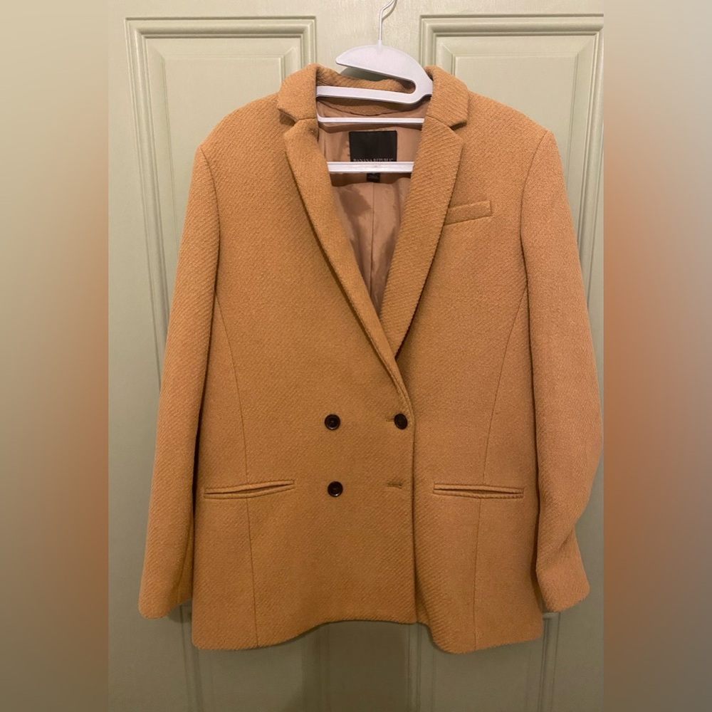 Banana Republic Peacoat Tan Size 8